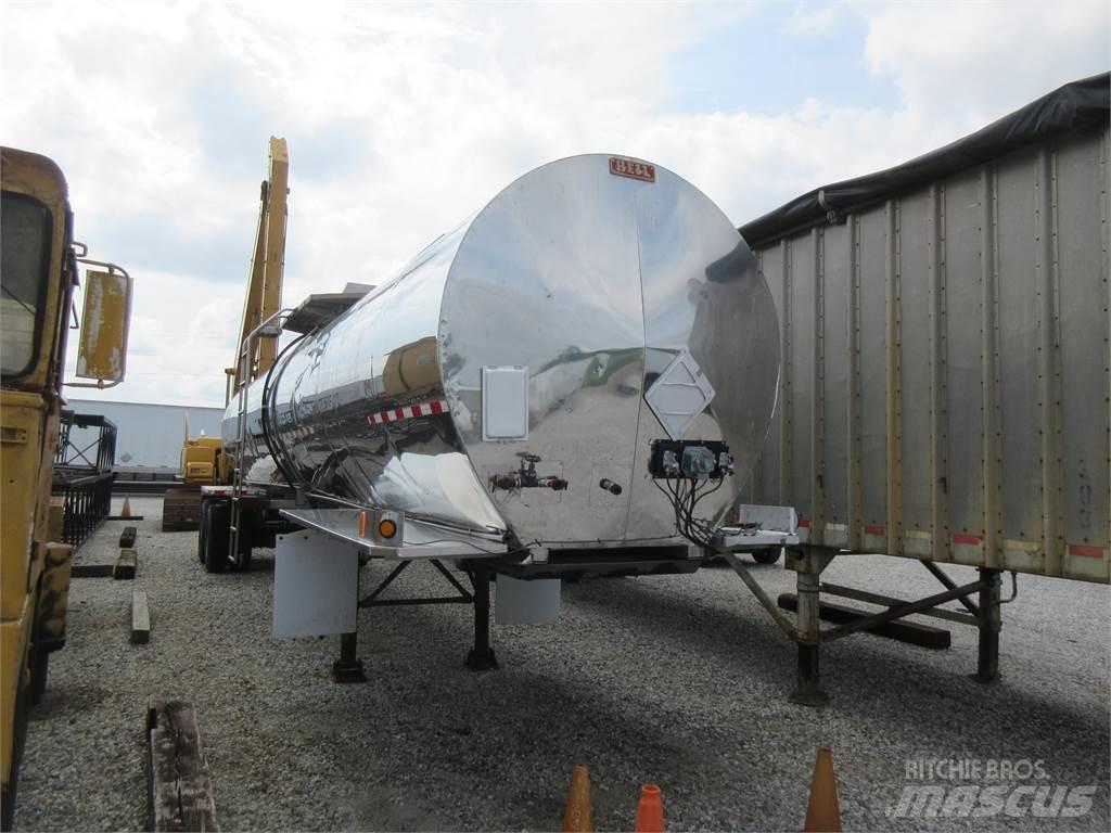  HIEL 7100 Autre camion