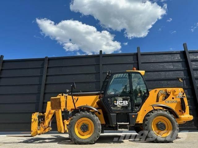 JCB 540-170 Chariot à mât rétractable