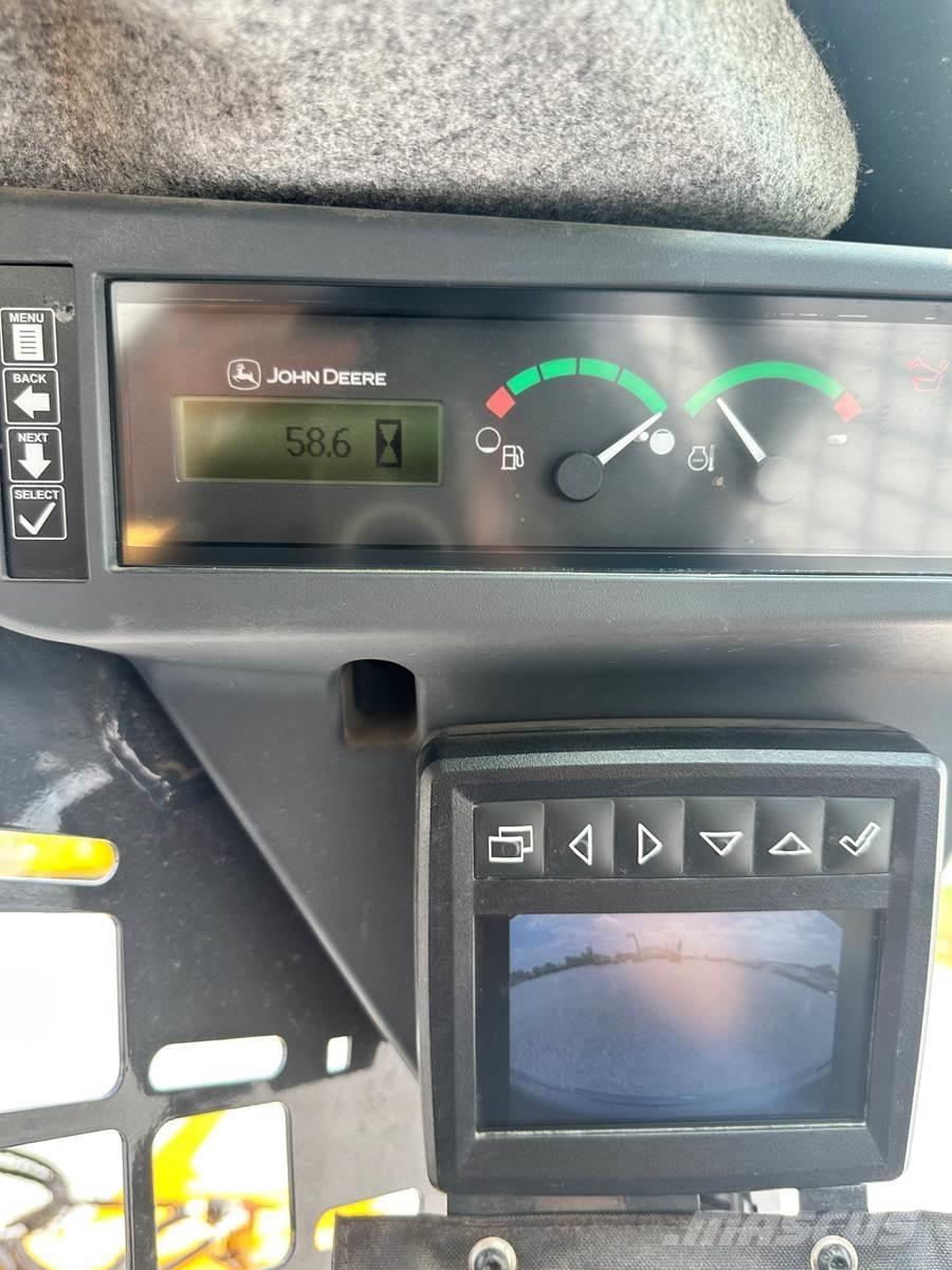 John Deere 318G Chargeuse compacte