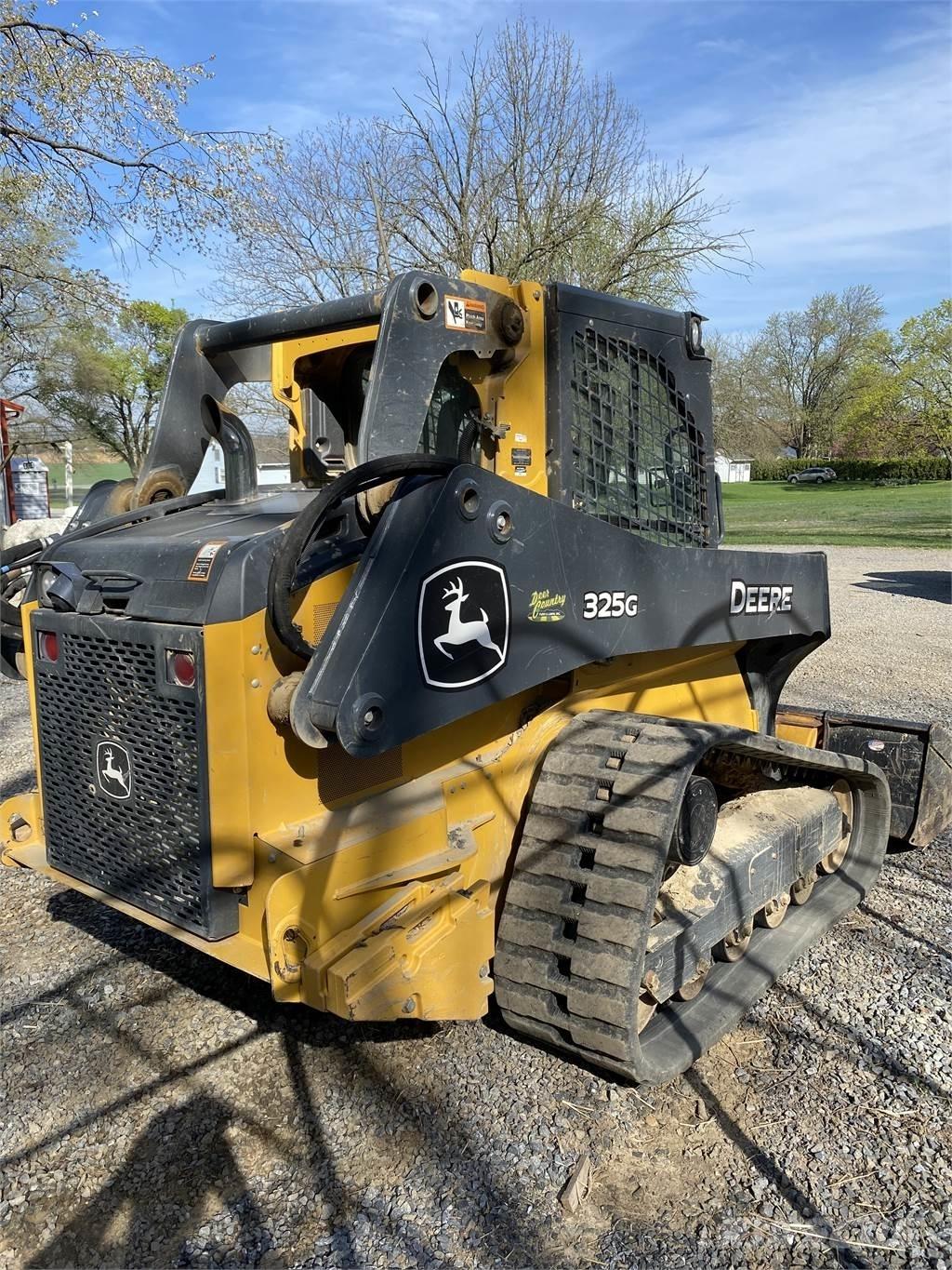 John Deere 325G Chargeuse compacte