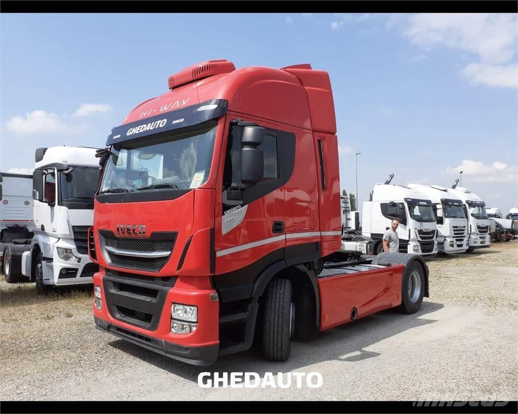 Iveco AS440S48T/P Camion Fourgon