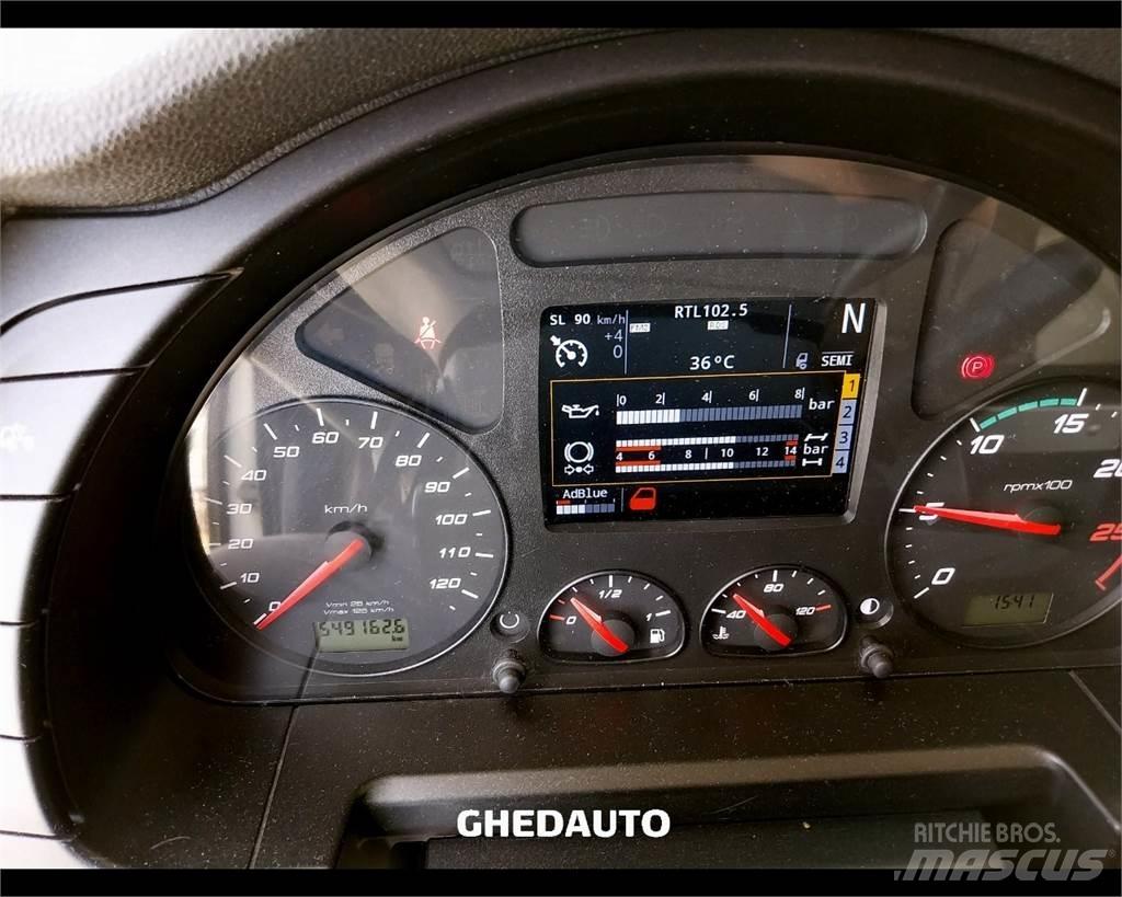 Iveco AS440S48T/P Camion Fourgon