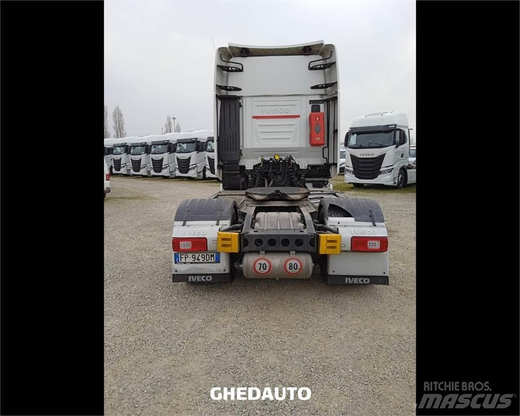 Iveco AS440ST/P Camion Fourgon