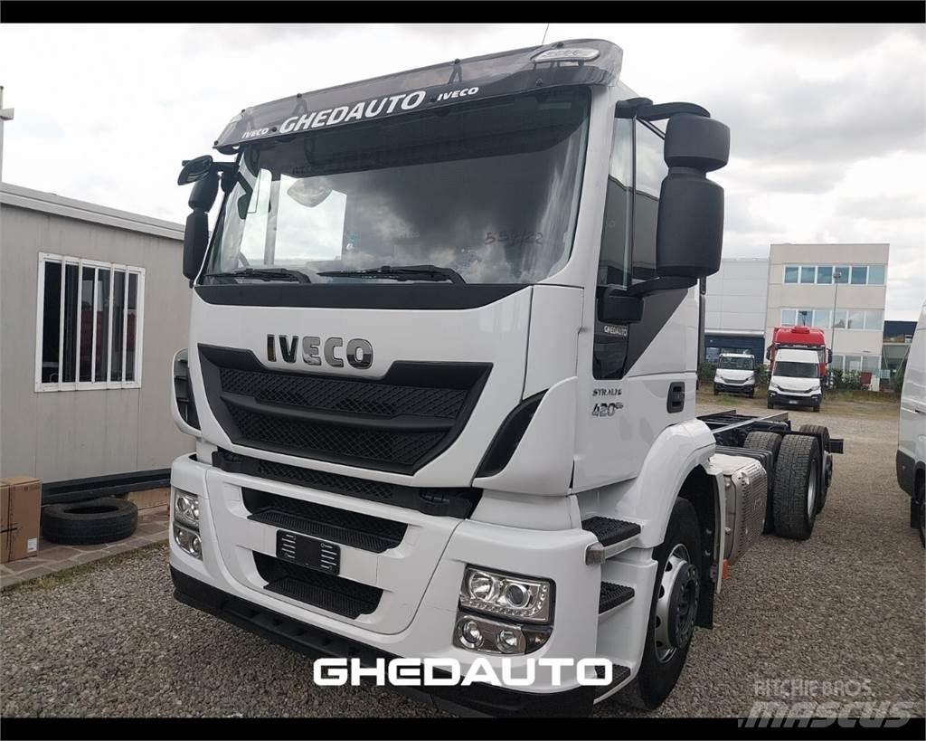 Iveco AT260S40Y/PS Camion Fourgon
