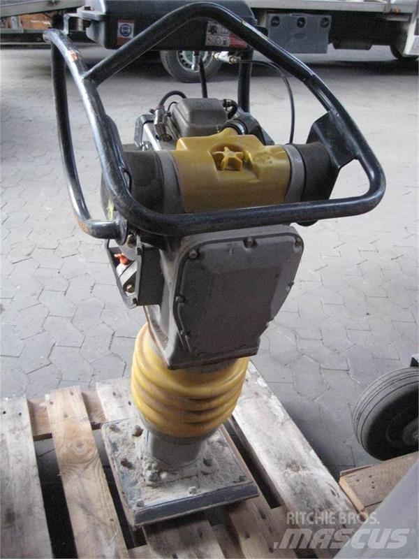  - - - Compacteurs
