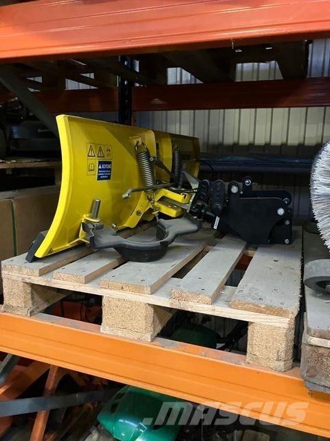 John Deere  Chasse neige