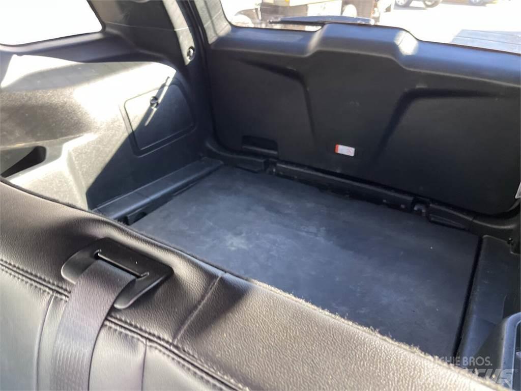 Ford Explorer Voiture