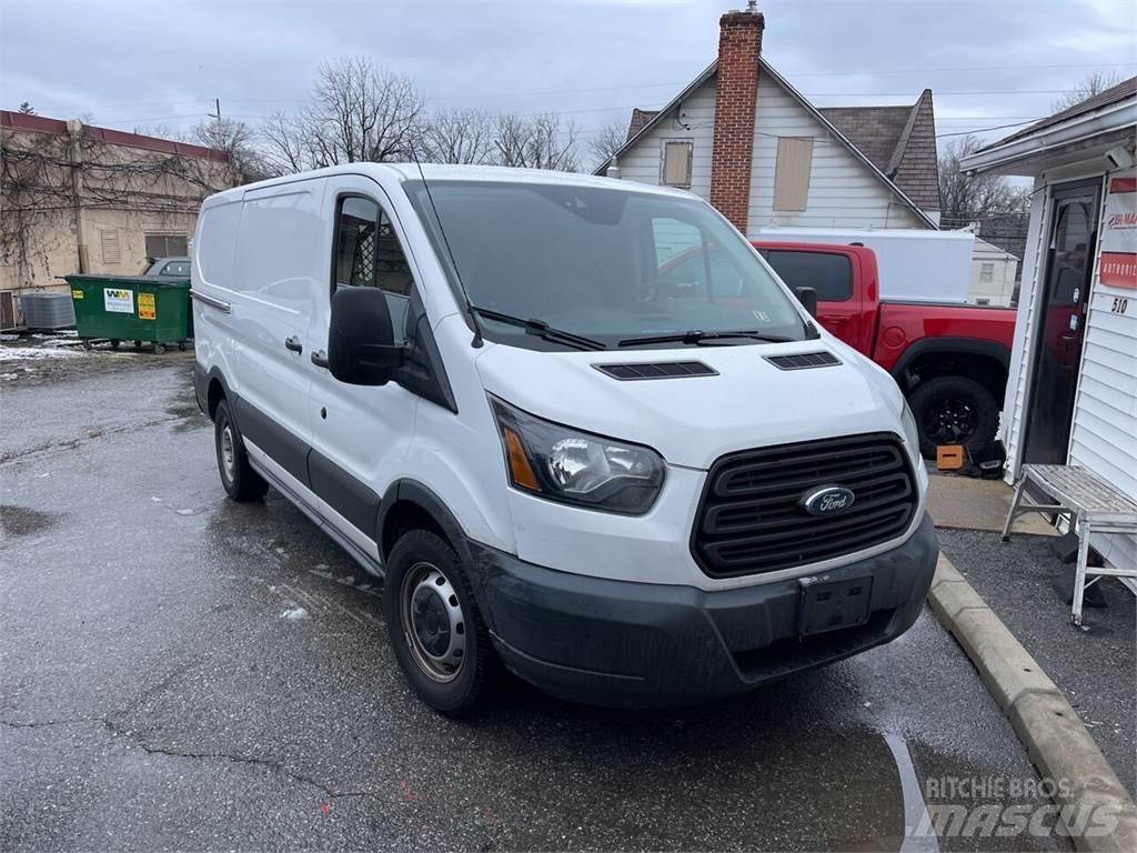 Ford Transit Fourgon