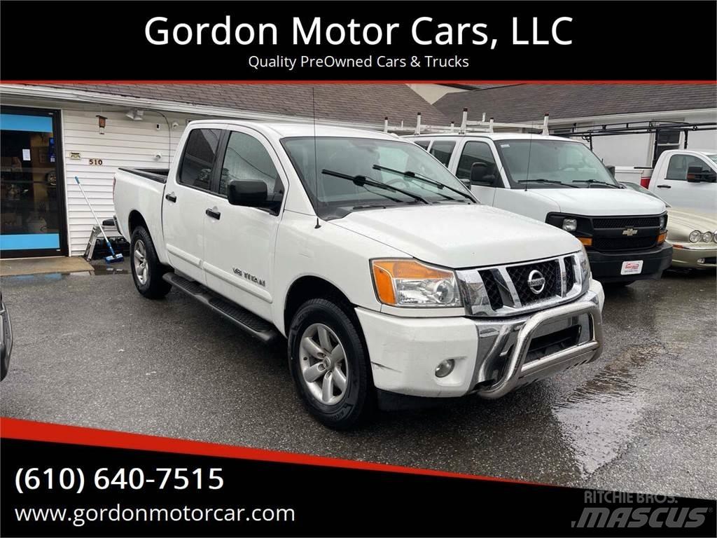 Nissan Titan Utilitaire benne