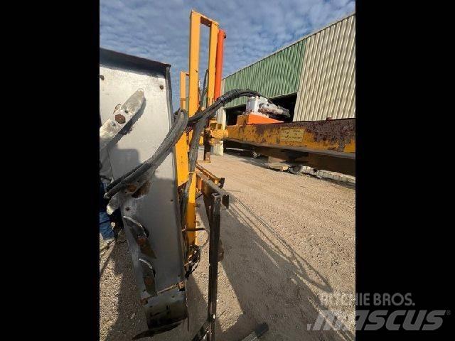 Cellier MCX EC14 Rogneuse
