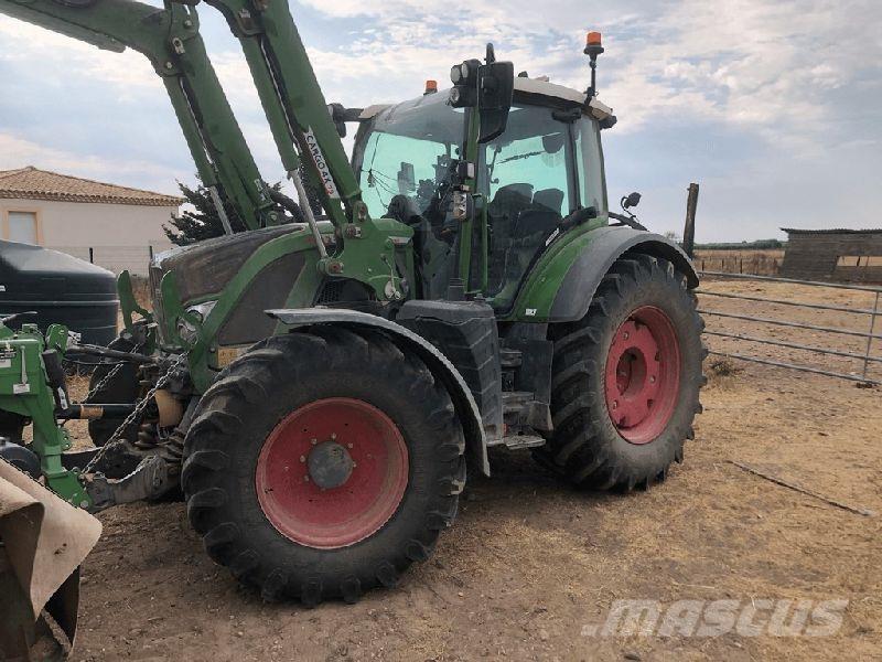 Fendt 516 VARIO Tracteur