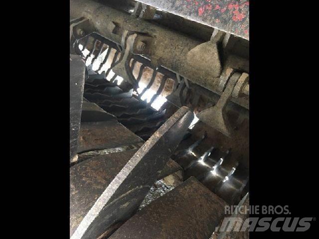 Gard REX 140 Vibroculteur