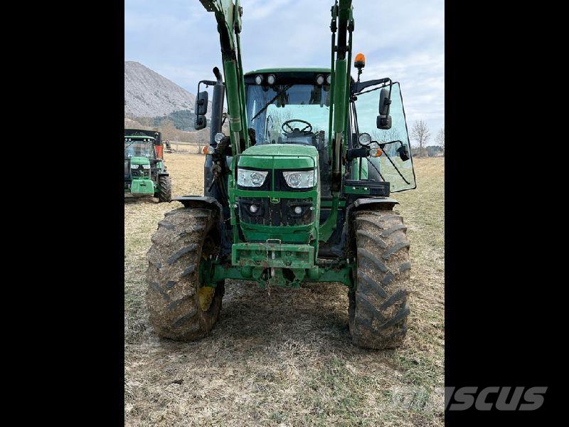John Deere 6120M Tracteur