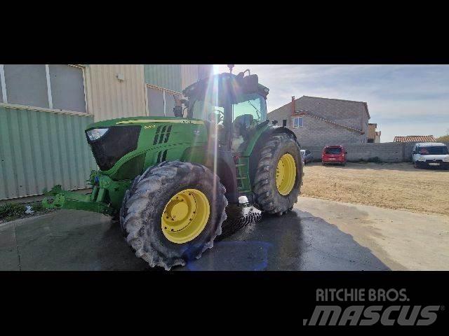 John Deere 6210 R Tracteur