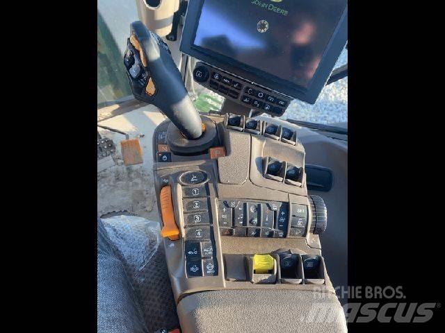 John Deere 6R120 Tracteur
