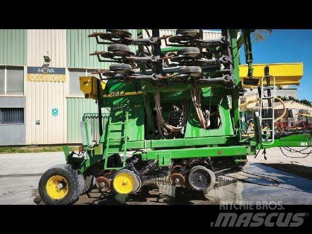 John Deere 750A Autre semoir agricole