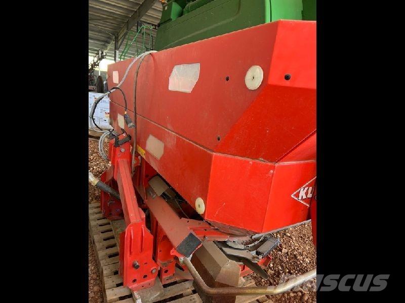 Kuhn AXIS 40.2 Semoir à engrais