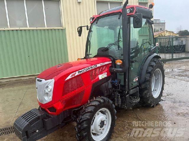 McCormick X4.50F Tracteur