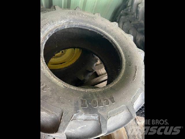 Mitas 260/70R16 Agriculture - Autres