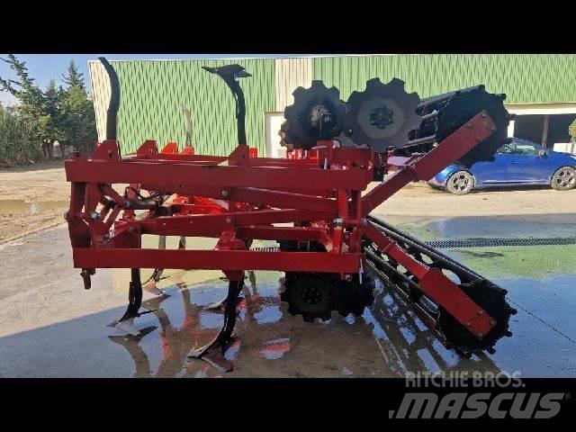 STP RKW 5500 Déchaumeur, cultivateur