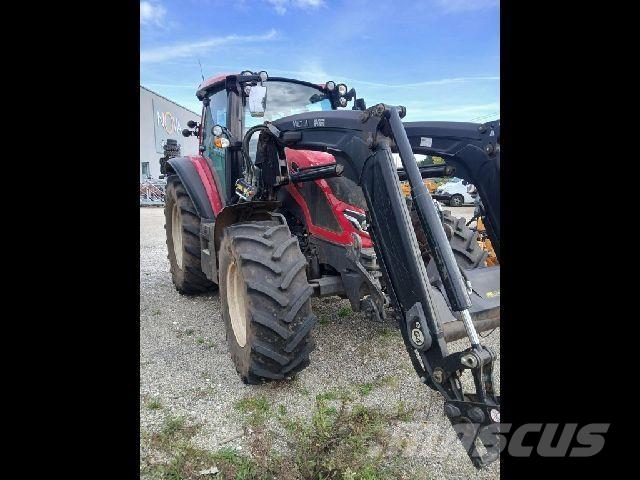 Valtra G115 Tracteur