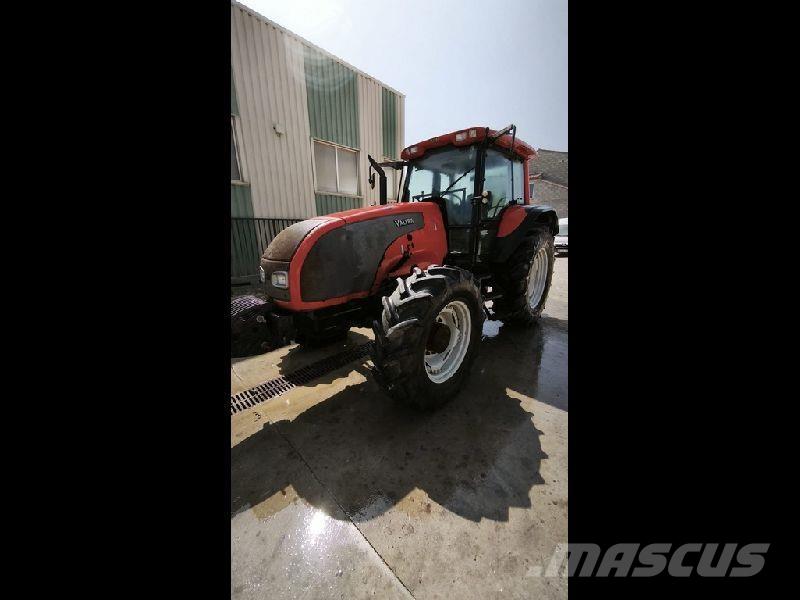 Valtra T140 Tracteur