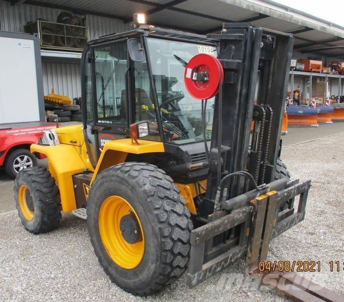 JCB 940-4 Chariot tout terrain