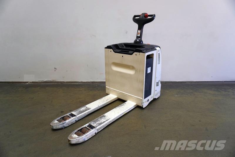Linde T 30 131 Transpalette accompagnant