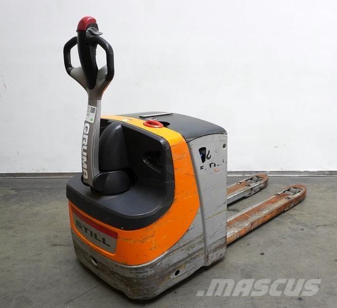 Still EXU 22 Transpalette accompagnant