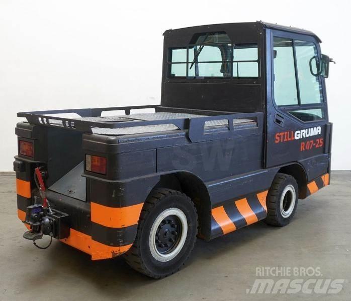 Still R07-25 Chariot remorqueur