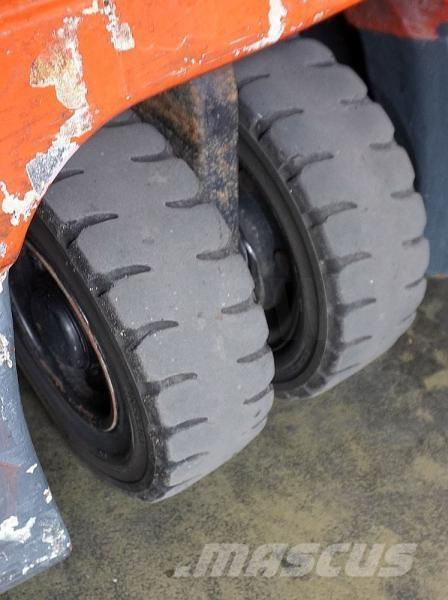 Toyota 7FBEF16 Autres Chariots élévateurs