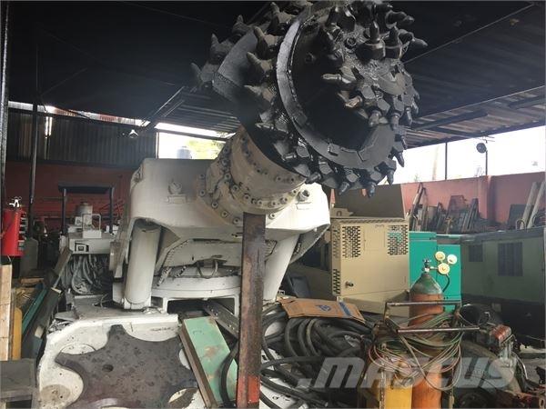  DOSCO LH1300M Foreuse horizontale