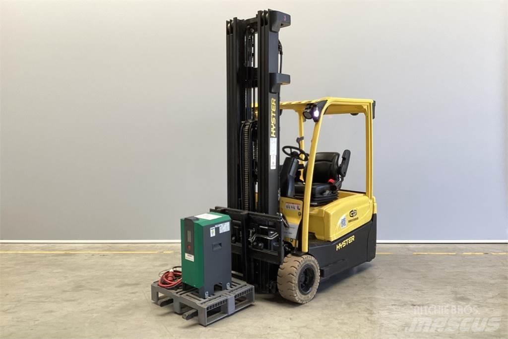 Hyster J2.0XNT Chariots élévateurs électriques