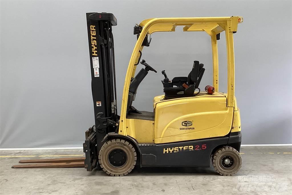 Hyster J2.5XN Chariots élévateurs électriques