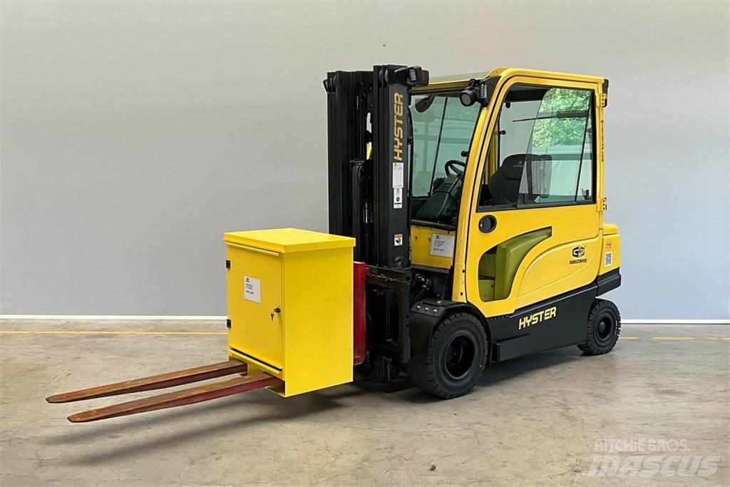 Hyster J3.50XN Chariots élévateurs électriques