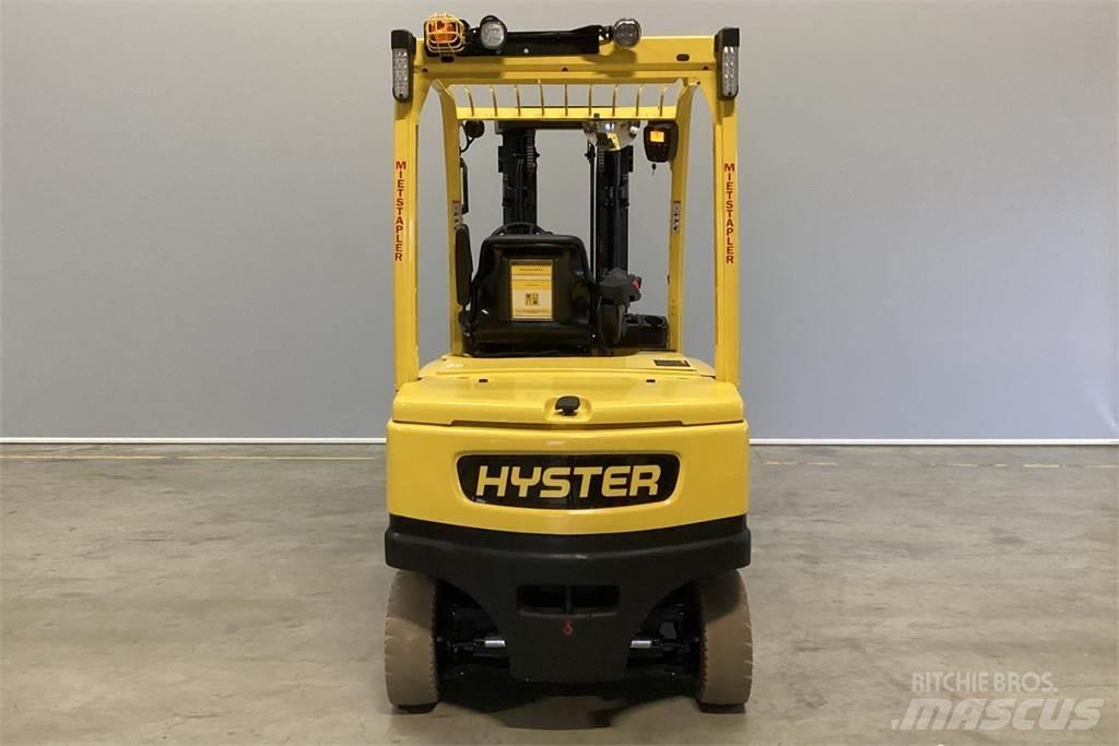 Hyster J3.50XN Chariots élévateurs électriques