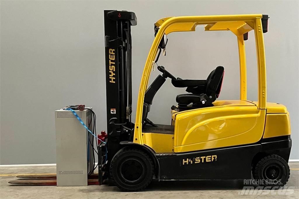 Hyster J3.5XN Chariots élévateurs électriques