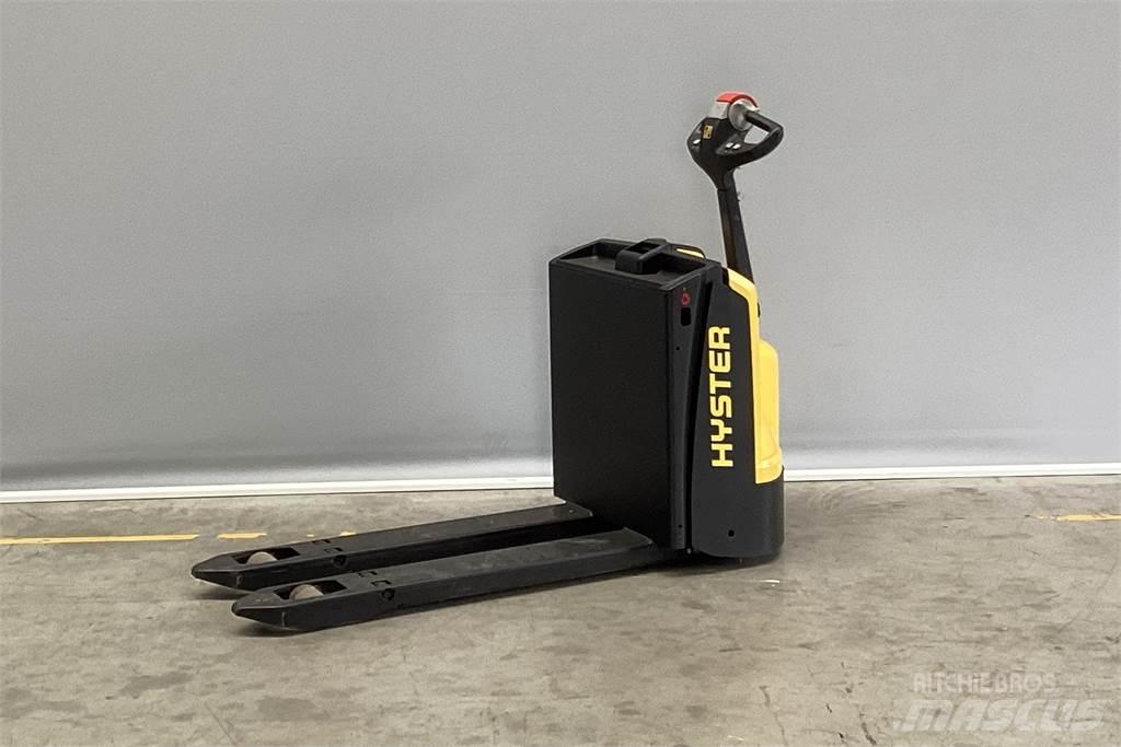 Hyster P1.6 Gerbeur accompagnant