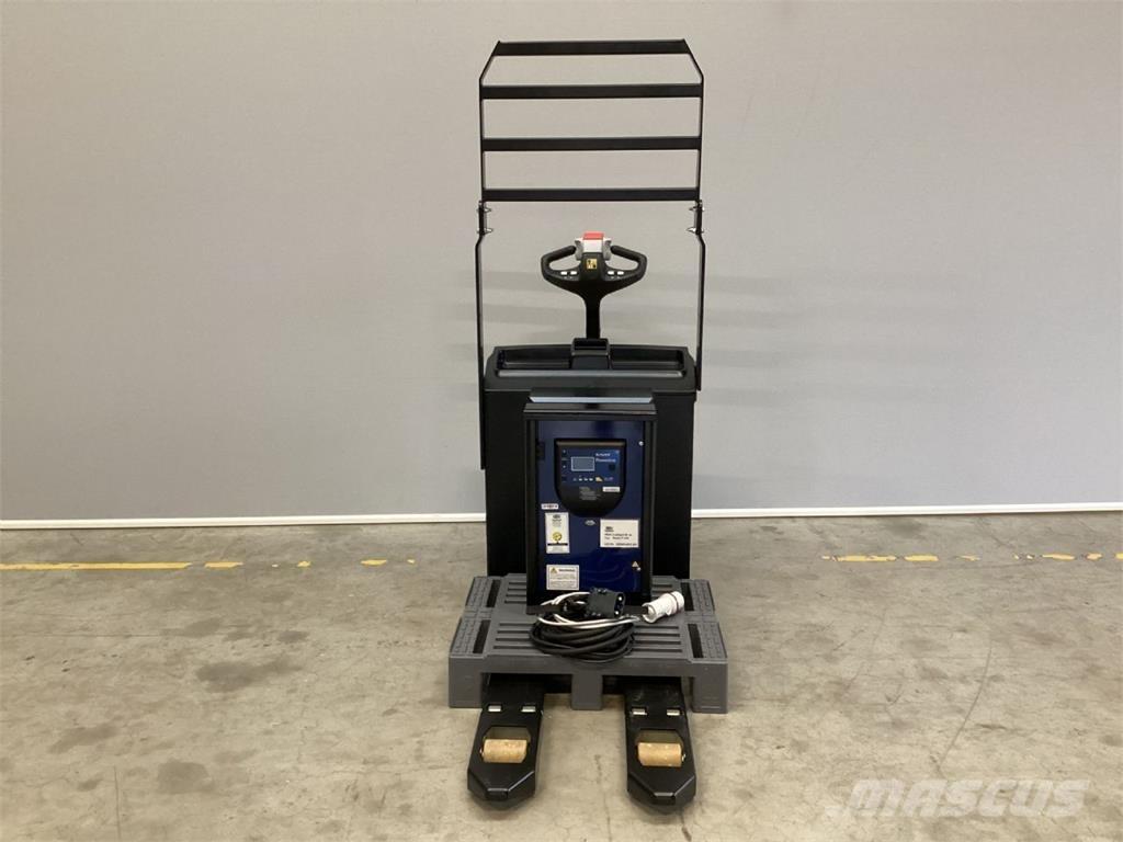 Hyster P2.0 Gerbeur accompagnant
