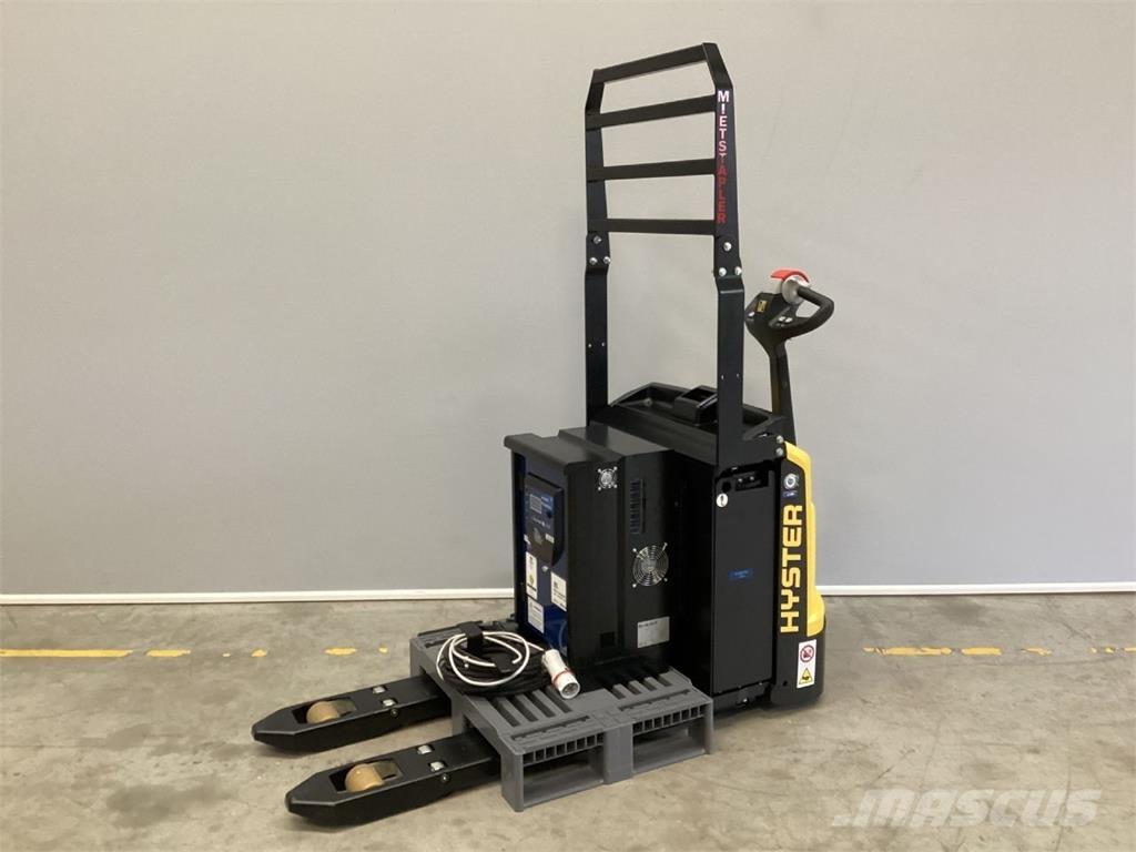 Hyster P2.0 Gerbeur accompagnant