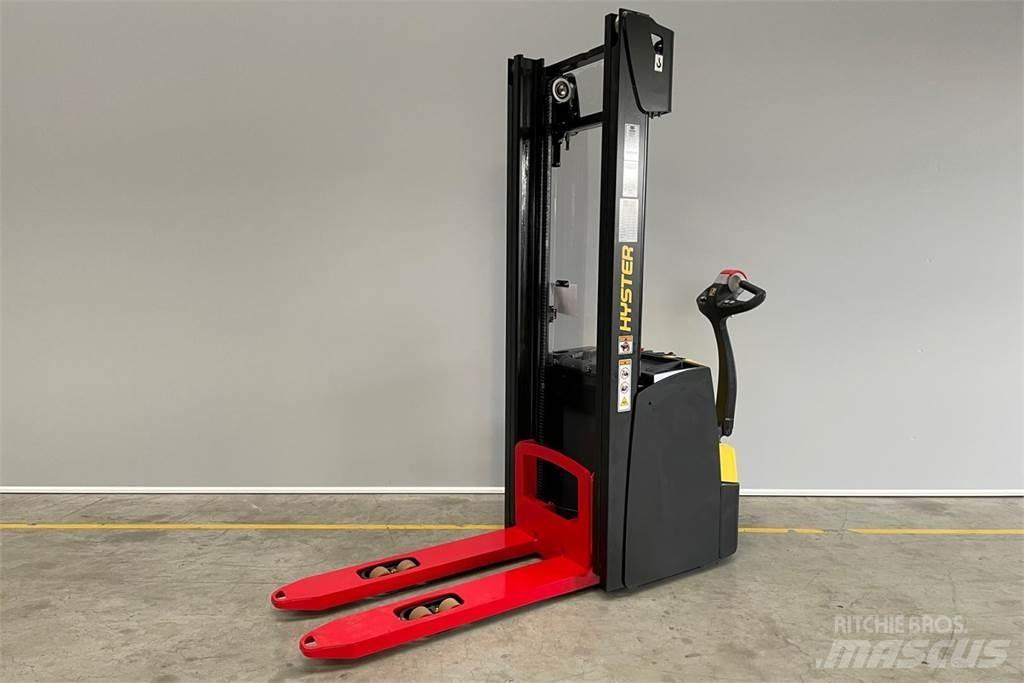 Hyster S1.6 Gerbeur accompagnant