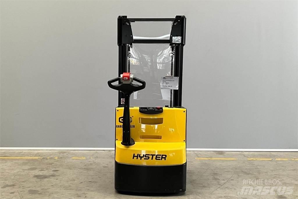 Hyster S1.6 Gerbeur accompagnant