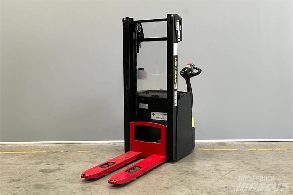 Hyster S1.6 Gerbeur accompagnant
