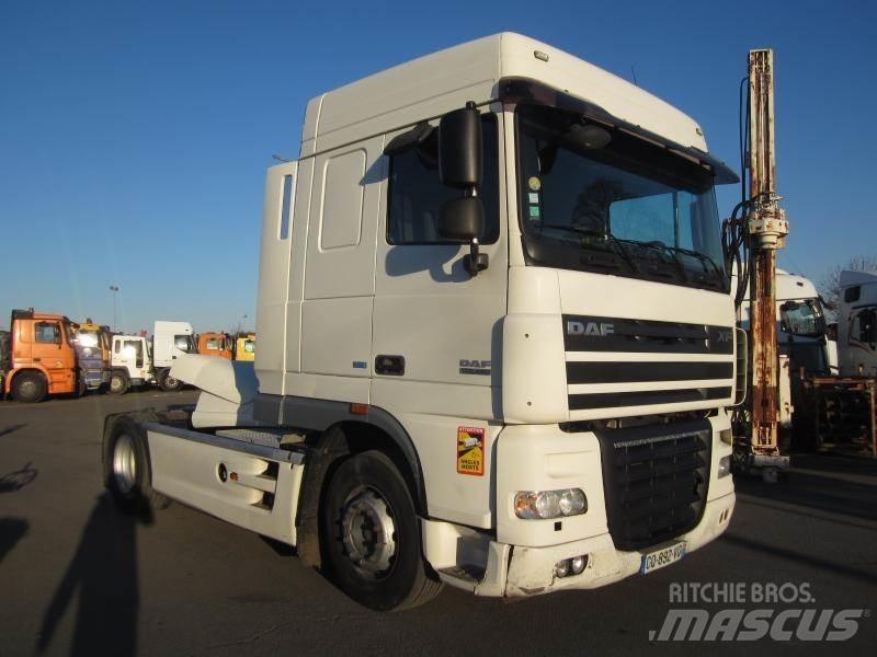 DAF XF105 460 Tracteur routier