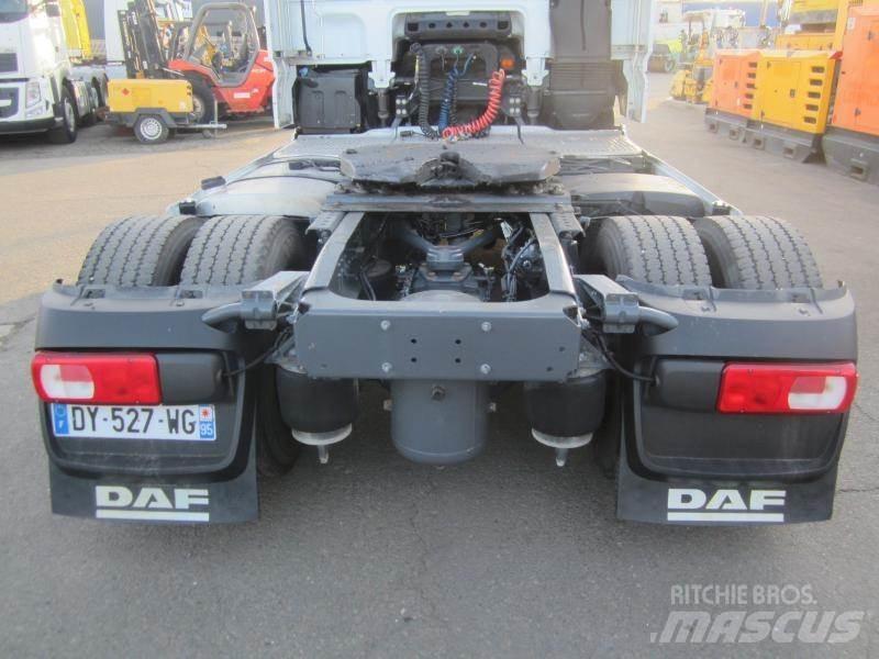 DAF XF105 460 Tracteur routier