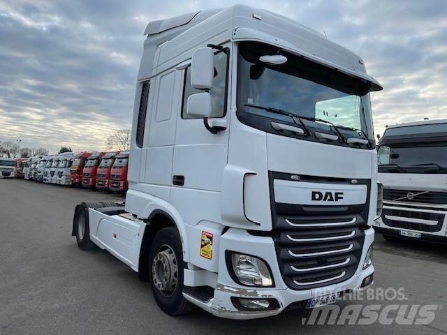 DAF XF105 460 Tracteur routier