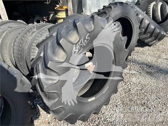 BKT 14.9R24 Pneus, roues et jantes