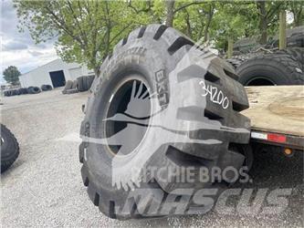 BKT 35/65X33 Pneus, roues et jantes