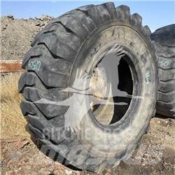 Ceat 20.5X25 Pneus, roues et jantes