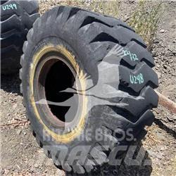  Gulf 23.5X25 Pneus, roues et jantes